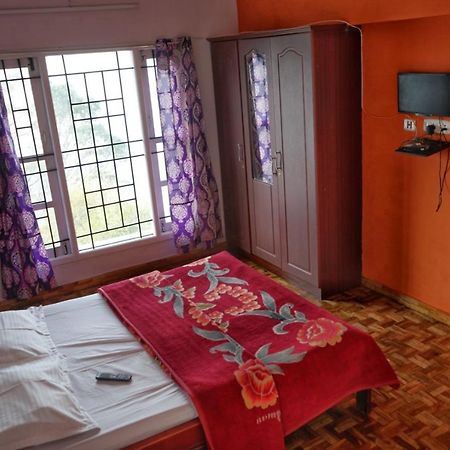 Riyaan'S Stay Inn Kodaikanal Exterior foto